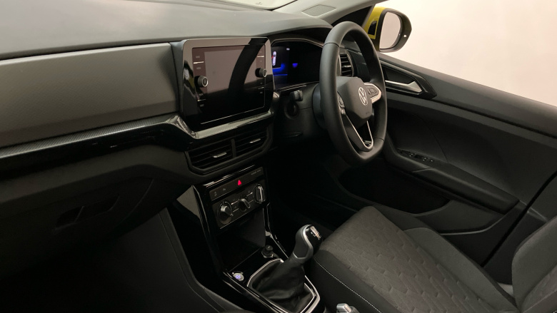 Volkswagen T-Cross 1.0 TSI 115 Life 5dr DSG Petrol Estate